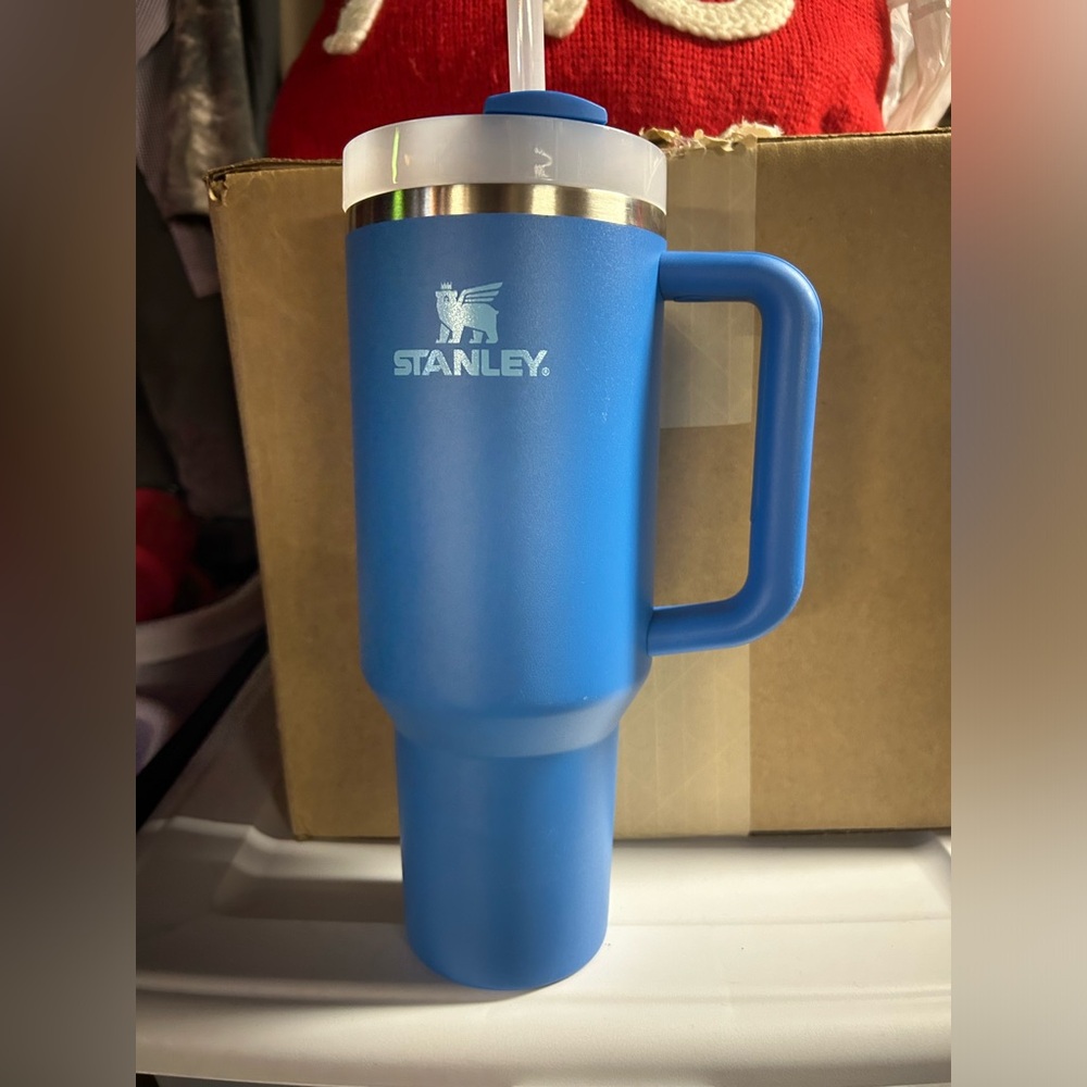 40oz Stanley Azure